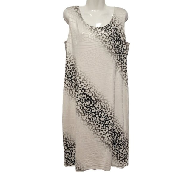 Animal Print Black Grey White Sleeveless Dress Various Sizes L  XL  XXL - NWOT - Picture 1 of 16